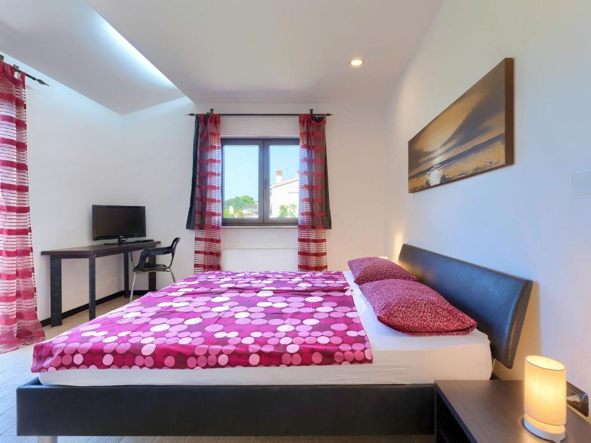 Holiday Home Andrea - Pul463 By Interhome Sisan Luaran gambar